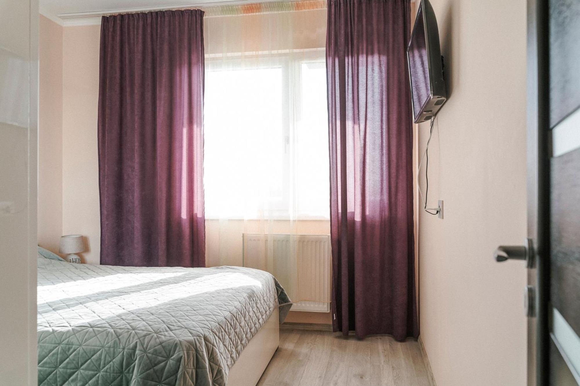 M&M Apartment Oradea Exterior foto